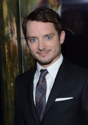 Elijah Wood - 'The Hobbit An Unexpected Journey' New York Premiere benefiting AFI at Ziegfeld Theater in New York - December 6, 2012 - 18xHQ 5HyCN5Tr