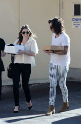 Harry Styles - Out in Beverly Hills, California - January 23, 2015 - 15xHQ 77CP7KGD