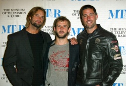 Josh Holloway - Josh Holloway, Matthew Fox, Naveen Andrews & Dominic Monaghan - 22nd Annual William S. Paley Television Festival, Directors Guild of America, Los Angeles, CA, March 12, 2005 - 43xHQ 9DEQoFyo