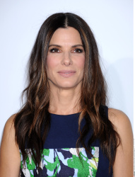 Sandra Bullock - 40th Annual People's Choice Awards at Nokia Theatre L.A. Live in Los Angeles, CA - January 8 2014 - 332xHQ AeFAwUr6