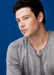 Cory Monteith - Cory Monteith - "Glee" press conference portraits by Armando Gallo (Beverly Hills, October 5, 2011) - 13xHQ F6tuVC6i