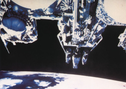 Ian Holm, Sigourney Weaver - постеры и промо стиль к фильму "Alien (Чужой)", 1979 (70хHQ) GPUueRwe