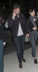 Jamie Dornan - Spotted at at LAX Airport with his wife, Amelia Warner - January 13, 2015 - 69xHQ JIAYUBkR