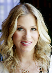 Christina Applegate - Christina Applegate - "Going The Distance" press conference portraits by Armando Gallo (Los Angeles, August 13, 2010) - 10xHQ JVZLPhph