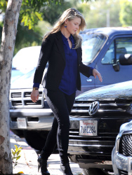 Ali Larter - Ali Larter - Out and about in LA - March 3, 2015 (24xHQ) MLHbNylo