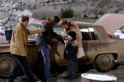 Josh Holloway, Sarah Wayne Callies, Michael Rooker - постеры и промо стиль к фильму "Whisper (Шепот)", 2007 (86хHQ) NSi410ec