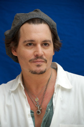 Johnny Depp - The Rum Diary press conference portraits by Vera Anderson (Hollywood, October 13, 2011) - 13xHQ O41LuqG0