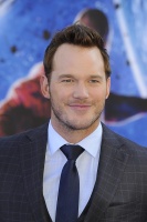 Крис Прэтт (Chris Pratt) ‘Guardians of the Galaxy’ Premiere at Empire Leicester Square in London, 24.07.2014 (50xHQ) RDuc9Szi