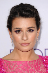 Lea Michele - 2013 People's Choice Awards at the Nokia Theatre in Los Angeles, California - January 9, 2013 - 339xHQ RH4uUTod