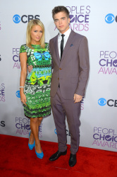 Paris Hilton - 39th Annual People's Choice Awards (Los Angeles, January 9, 2013) - 52xHQ Rwu8T7b1
