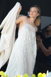Amanda Seyfried - On the set of a photoshoot in Miami - February 14, 2015 (111xHQ) SwRV6Tw5