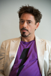 Robert Downey Jr. - The Soloist press conference portraits by Vera Anderson (Beverly Hills, April 3, 2009) - 20xHQ T5poX6jh