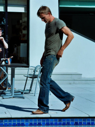 Daniel Craig - Daniel Craig - Unkown Photoshoot - 24xHQ Vyr5Lhks