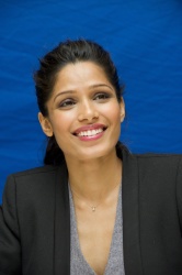 Freida Pinto - Immortals press conference portraits by Magnus Sundholm (Beverly Hills, October 29, 2011) - 11xHQ YKpZKEyd