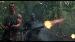 Arnold Schwarzenegger - Промо стиль и постеры к фильму "Predator (Хищник)", 1987 (18xHQ) AphzajIR