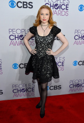 Molly C. Quinn - 39th Annual People's Choice Awards (Los Angeles, January 9, 2013) - 43xHQ DHFzTs0j