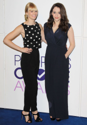Kat Dennings & Beth Behrs - 2014 People's Choice Awards nominations announcement at The Paley Center for Media (Beverly Hills, November 5, 2013) - 83xHQ FtVrnIx3