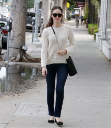 Emmy Rossum - Shopping in Beverly Hills - February 27, 2015 (57xHQ) H7nfXtyd