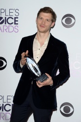 Joseph Morgan, Persia White - 40th People's Choice Awards held at Nokia Theatre L.A. Live in Los Angeles (January 8, 2014) - 114xHQ HuLOoN5b