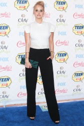 Debby Ryan - FOX's 2014 Teen Choice Awards at The Shrine Auditorium in Los Angeles, California - August 10, 2014 - 98xHQ JaeXFVmv