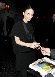 Rooney Mara - Leaving The Chateau Marmont in West Hollywood - February 18, 2015 (9xHQ) K8BnhABn