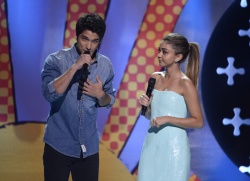 Sarah Hyland - FOX's 2014 Teen Choice Awards at The Shrine Auditorium on August 10, 2014 in Los Angeles, California - 367xHQ KrOf73LP