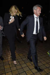 Charlize Theron and Sean Penn - seen leaving Royal Festival Hall. London - February 16, 2015 (153xHQ) Mx6XpEWP