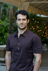 Henry Cavill - Immortals press conference portraits by Magnus Sundholm (Beverly Hills, October 29, 2011) - 13xHQ NK3MXTpE