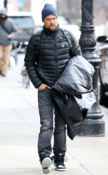 Josh Duhamel - Josh Duhamel - is spotted out and about in New York City, New York - February 24, 2015 - 26xHQ NXYSOMMe
