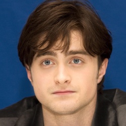 Daniel Radcliffe - "Harry Potter and the Deathly Hallows. Part 1" press conference portraits by Armando Gallo (Los Angeles, November 13, 2010) - 7xHQ O3I3y3aZ