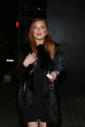 Lindsay Lohan - Lindsay Lohan - Out and about in London - February 17, 2015 (21xHQ) OV6fMLXz