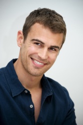 Theo James - Divergent press conference portraits by Vera Anderson (Los Angeles, Beverly Hills, March 8, 2014) - 9xHQ PJGS4kKZ