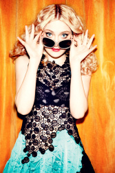 Dakota Fanning - Ellen von Unwerth Photoshoot 2012 for Glamour - 9xHQ QccqTzfC
