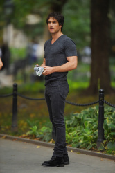 Ian Somerhalder - does a segment for 'The Climate Reality Project' in Washington Square Park - August 23, 2014 - 10xHQ RbmO6j2g