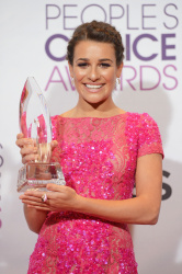 Lea Michele - 2013 People's Choice Awards at the Nokia Theatre in Los Angeles, California - January 9, 2013 - 339xHQ Wd7WFve4