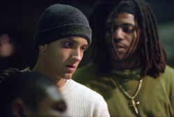 Eminem, Kim Basinger, Brittany Murphy - промо стиль и постеры к фильму "8 Mile (8 миля)", 2002 (51xHQ) ZJQce7gI
