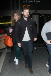 Jamie Dornan - Spotted at at LAX Airport with his wife, Amelia Warner - January 13, 2015 - 69xHQ ZTnjxUjP